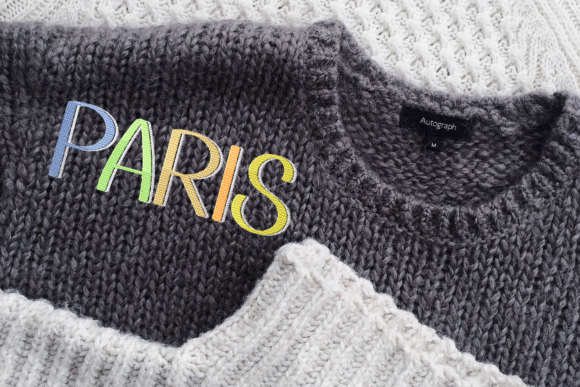 A Parisian Lettering Design for Holiday Decor and Gifts